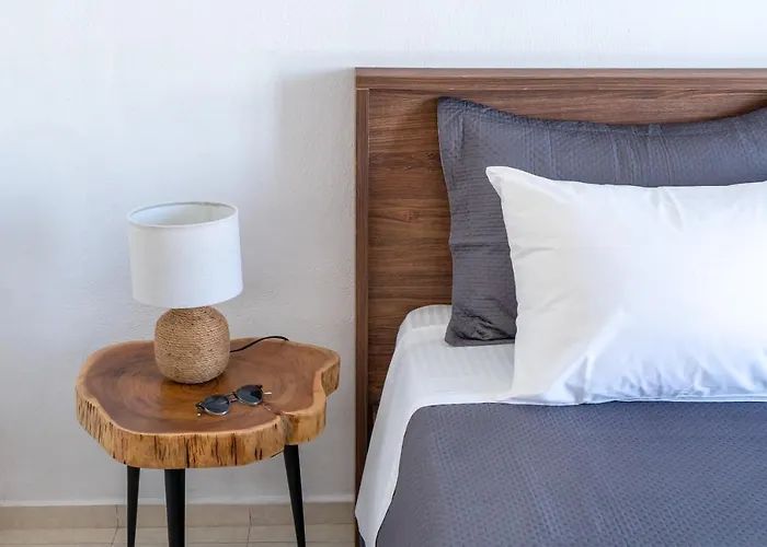 Indigo Boutique * Katsaros (Skiathos)